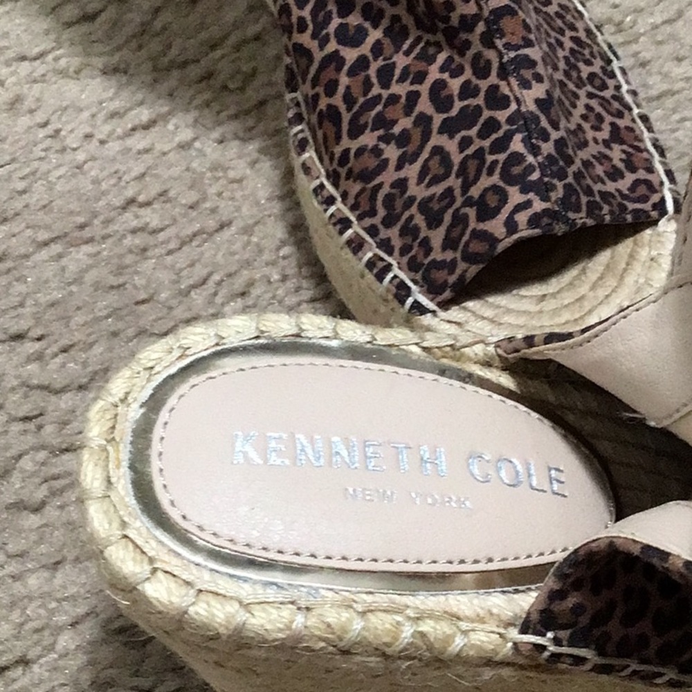 Kenneth Cole Olivia Wedges - Picture 8 of 8
